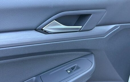 Volkswagen Golf VIII, 2022 год, 1 410 000 рублей, 24 фотография