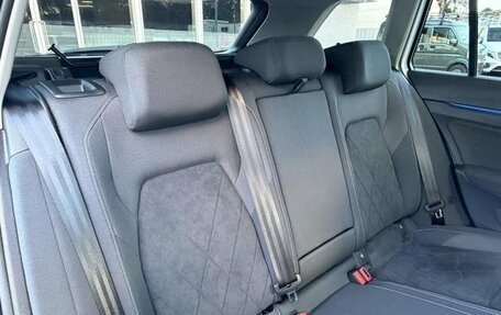 Volkswagen Golf VIII, 2022 год, 1 410 000 рублей, 30 фотография