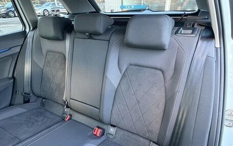 Volkswagen Golf VIII, 2022 год, 1 410 000 рублей, 29 фотография