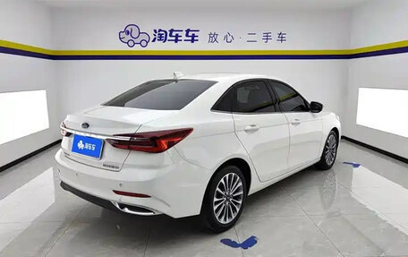 Ford Escort, 2021 год, 1 200 005 рублей, 4 фотография