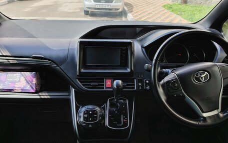 Toyota Esquire I, 2015 год, 1 800 000 рублей, 2 фотография