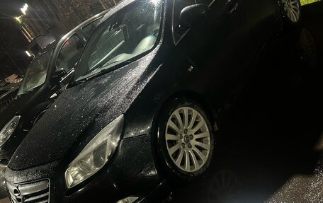 Opel Insignia II рестайлинг, 2010 год, 700 000 рублей, 6 фотография