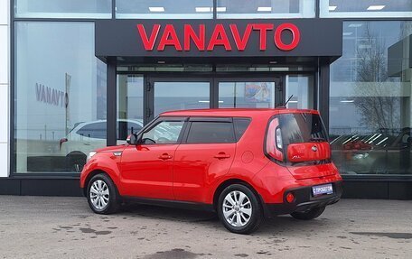 KIA Soul II рестайлинг, 2018 год, 1 650 000 рублей, 8 фотография