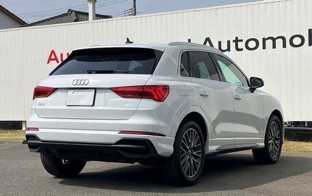 Audi Q3, 2021 год, 1 900 000 рублей, 6 фотография