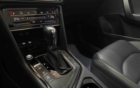 Volkswagen Tharu, 2022 год, 2 010 000 рублей, 12 фотография