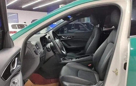 Mazda CX-4, 2022 год, 1 916 018 рублей, 5 фотография