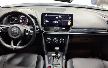 Mazda CX-4, 2022 год, 1 916 018 рублей, 8 фотография