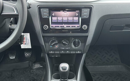 Skoda Rapid I, 2017 год, 1 200 000 рублей, 18 фотография