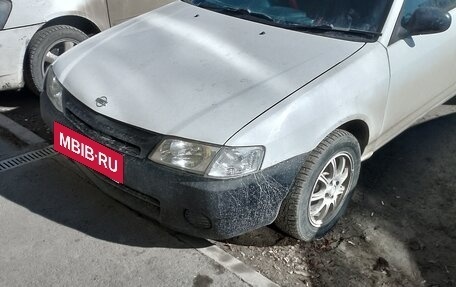 Nissan AD II, 2000 год, 350 000 рублей, 2 фотография