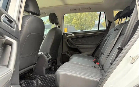 Volkswagen Tiguan II, 2022 год, 2 247 018 рублей, 11 фотография