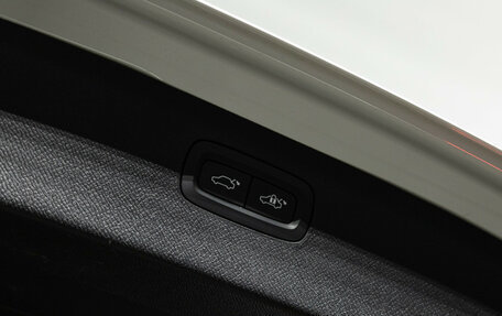 Volvo XC90 II рестайлинг, 2017 год, 3 199 585 рублей, 28 фотография