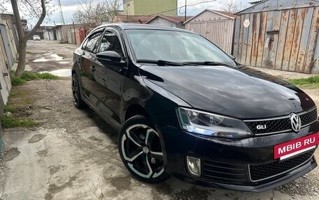 Volkswagen Jetta VI, 2011 год, 850 000 рублей, 3 фотография