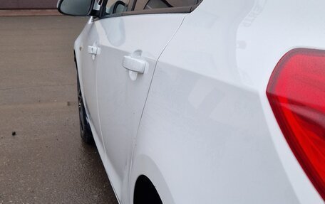 Opel Astra J, 2011 год, 565 000 рублей, 9 фотография