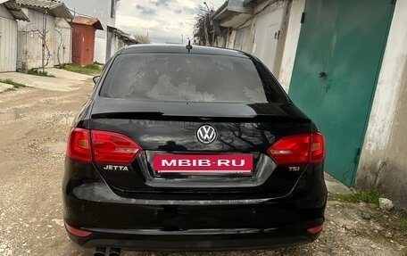 Volkswagen Jetta VI, 2011 год, 850 000 рублей, 5 фотография