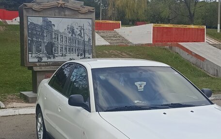 Audi A4, 1997 год, 450 000 рублей, 3 фотография