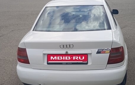 Audi A4, 1997 год, 450 000 рублей, 4 фотография