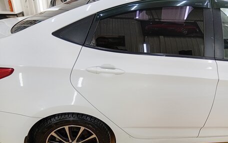 Hyundai Solaris II рестайлинг, 2015 год, 541 000 рублей, 10 фотография