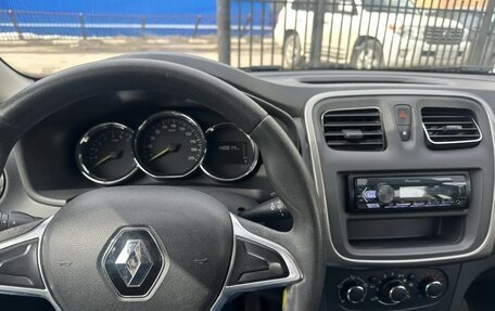 Renault Logan II, 2020 год, 960 000 рублей, 7 фотография