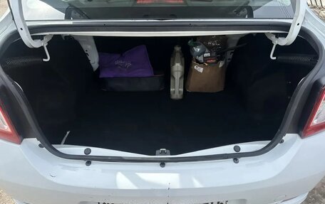 Renault Logan II, 2020 год, 960 000 рублей, 4 фотография