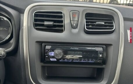 Renault Logan II, 2020 год, 960 000 рублей, 6 фотография