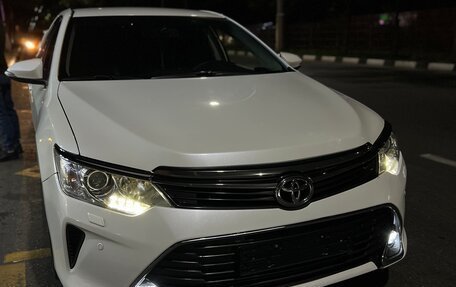 Toyota Camry, 2016 год, 2 300 000 рублей, 4 фотография