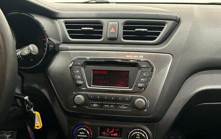 KIA Rio III рестайлинг, 2013 год, 679 000 рублей, 16 фотография