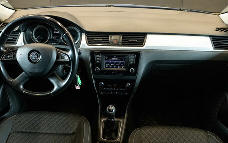 Skoda Rapid I, 2016 год, 989 000 рублей, 5 фотография