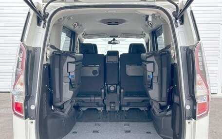 Nissan Serena IV, 2021 год, 1 873 000 рублей, 10 фотография