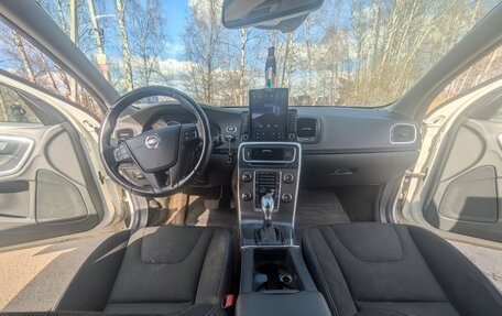 Volvo S60 III, 2012 год, 799 000 рублей, 11 фотография