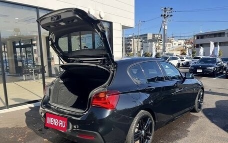 BMW 1 серия, 2017 год, 1 340 000 рублей, 7 фотография