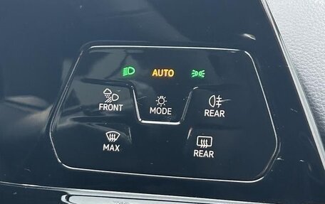 Volkswagen Golf VIII, 2022 год, 1 200 000 рублей, 9 фотография