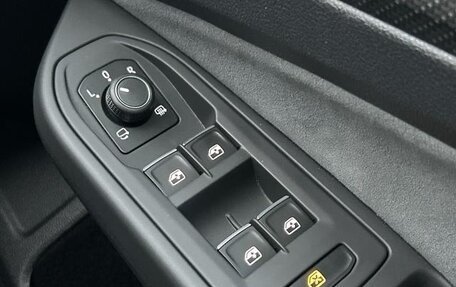 Volkswagen Golf VIII, 2022 год, 1 200 000 рублей, 11 фотография