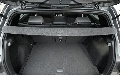 Volkswagen Golf VIII, 2022 год, 1 200 000 рублей, 16 фотография