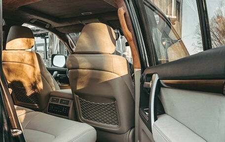 Toyota Land Cruiser 200, 2015 год, 5 400 000 рублей, 18 фотография