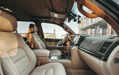 Toyota Land Cruiser 200, 2015 год, 5 400 000 рублей, 20 фотография