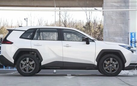 Toyota RAV4, 2026 год, 4 250 000 рублей, 2 фотография