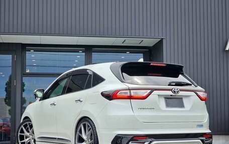 Toyota Harrier, 2020 год, 2 245 000 рублей, 4 фотография