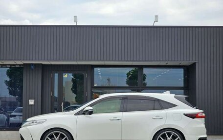 Toyota Harrier, 2020 год, 2 245 000 рублей, 8 фотография