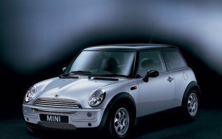 MINI Hatch, 2002 год, 355 000 рублей, 1 фотография