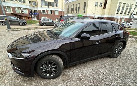 Mazda CX-4, 2020 год, 2 850 000 рублей, 2 фотография