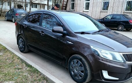 KIA Rio III рестайлинг, 2015 год, 1 040 000 рублей, 6 фотография