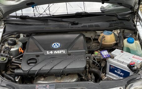 Volkswagen Polo III рестайлинг, 2000 год, 280 000 рублей, 3 фотография