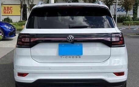 Volkswagen T-Cross I, 2021 год, 1 248 000 рублей, 6 фотография