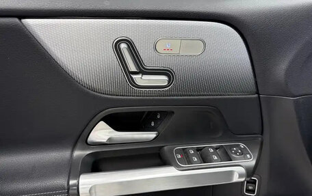 Mercedes-Benz GLB, 2021 год, 2 490 000 рублей, 9 фотография