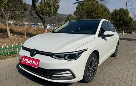 Volkswagen Golf VIII, 2022 год, 1 495 000 рублей, 3 фотография