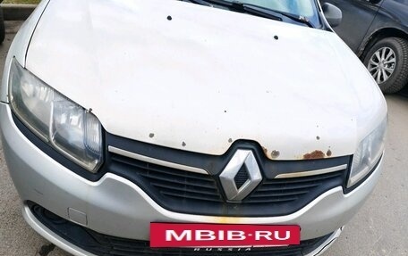 Renault Logan II, 2015 год, 349 000 рублей, 2 фотография