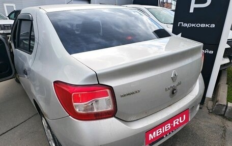 Renault Logan II, 2015 год, 349 000 рублей, 4 фотография