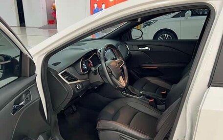 Chevrolet Monza, 2022 год, 1 070 000 рублей, 6 фотография