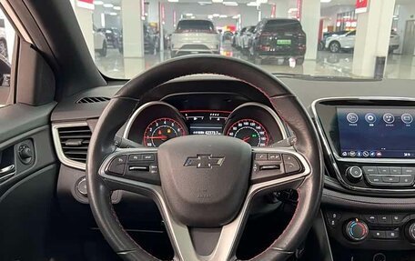 Chevrolet Monza, 2022 год, 1 070 000 рублей, 9 фотография