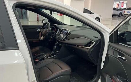 Chevrolet Monza, 2022 год, 1 070 000 рублей, 8 фотография